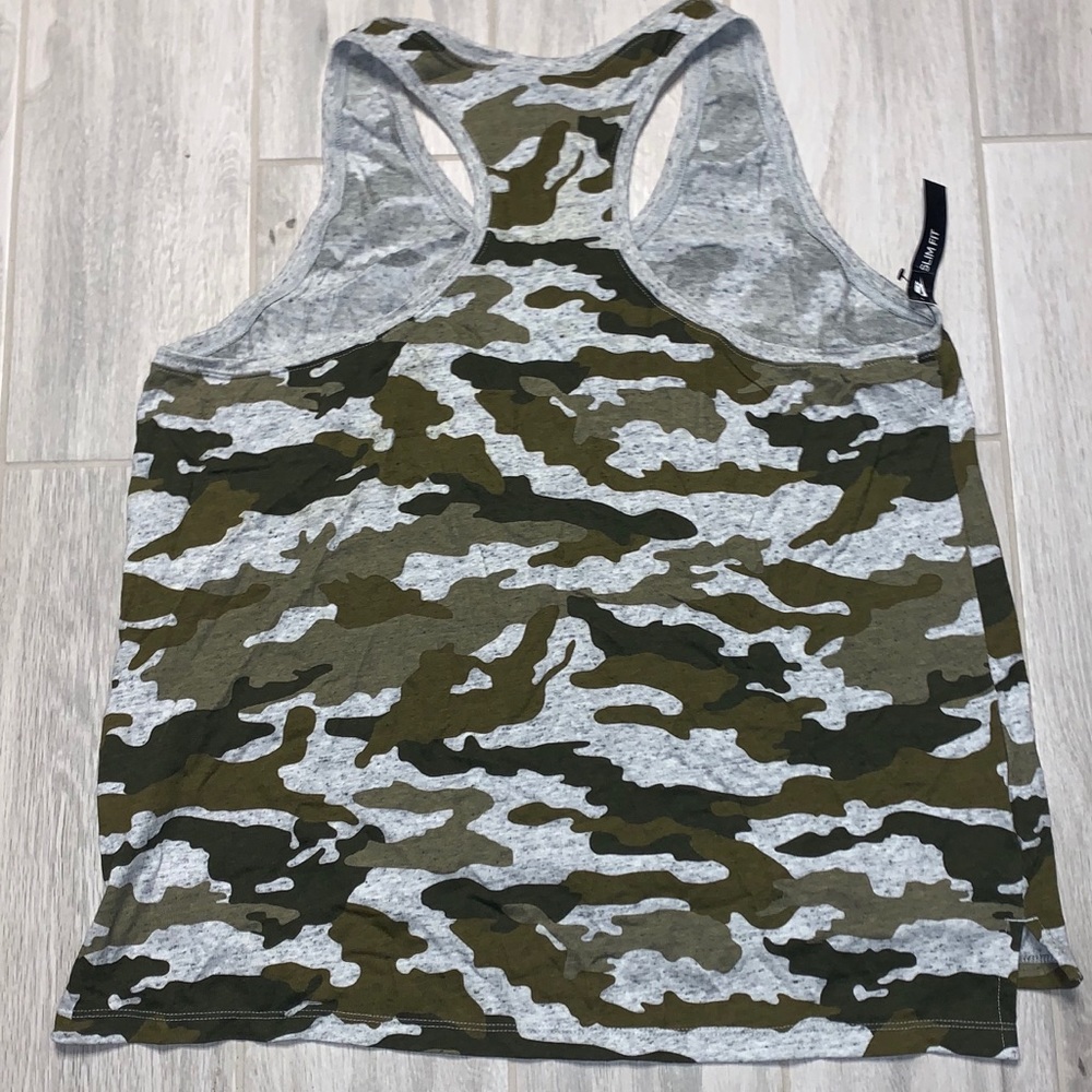 🔥 WOMENS SIZE XL SPORTS CASUAL. CAMO TANK TOP - Picture 2 of 2